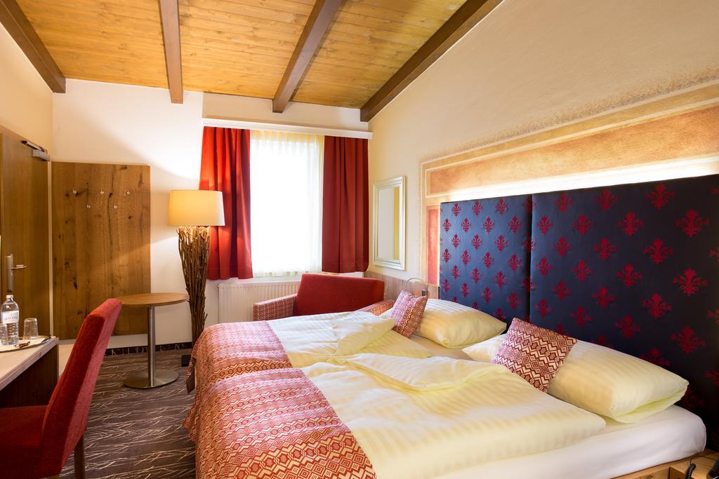 Hotel Schlof Guat Felsőpulya Szoba fotó