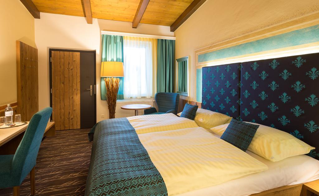 Hotel Schlof Guat Felsőpulya Kültér fotó